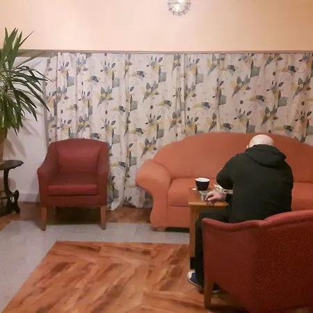 Bei Kent 招待所 *